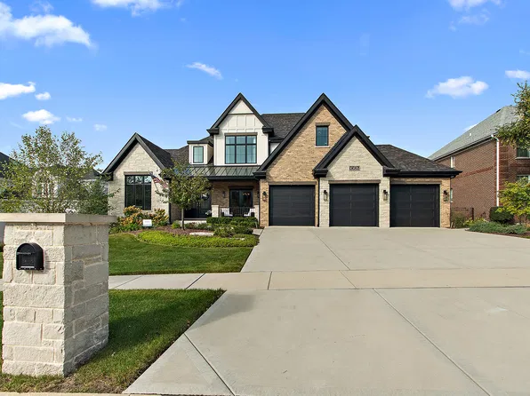10826 Frank Ln, Orland Park, IL 60467