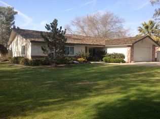 3252 Hinsley St, Bakersfield, CA 93307