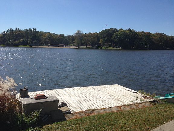 4th image of 101 Hilltop Dr
