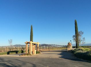 Via Del Ponte, Temecula, CA 92592