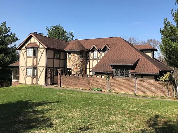 2nd image of 65350 Westwood Ln