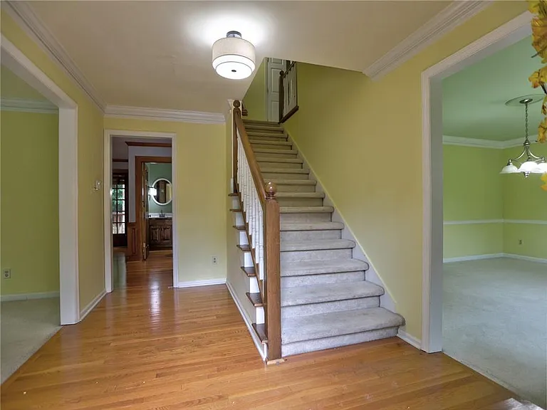 2101 Mark Hall Ct NE — Photo 6