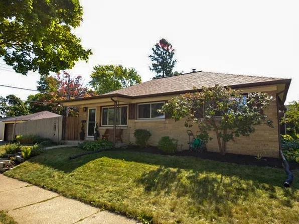 3645 East Tesch AVENUE, Saint Francis, WI 53235