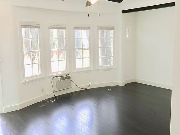 3rd image of 1301 N Stanley Ave #7242164