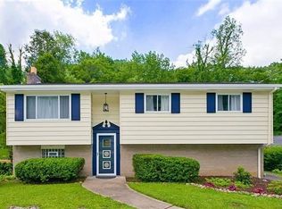 327 Circle Dr, White Oak, PA 15131