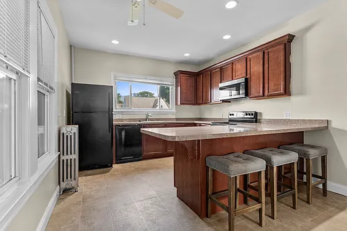 89 Bell St #89 Photo 1