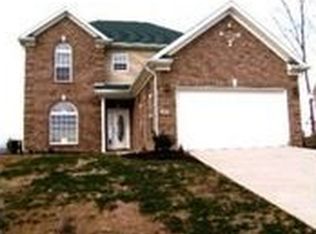 309 Vineland Place Dr, Vine Grove, KY 40175