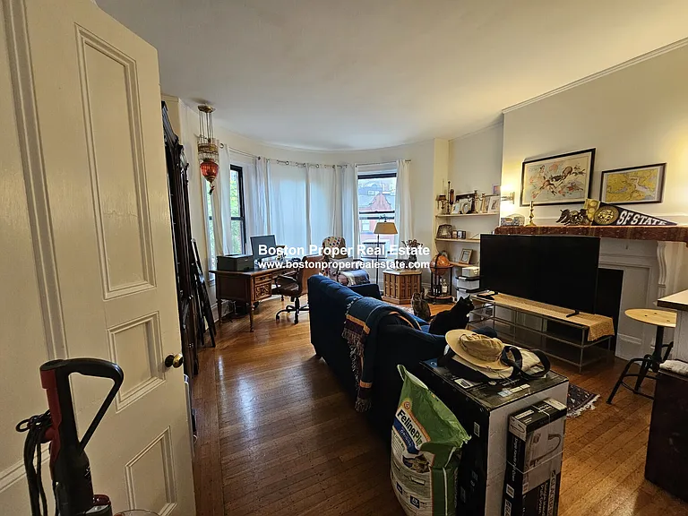 429 Marlborough St #4 — Photo 1
