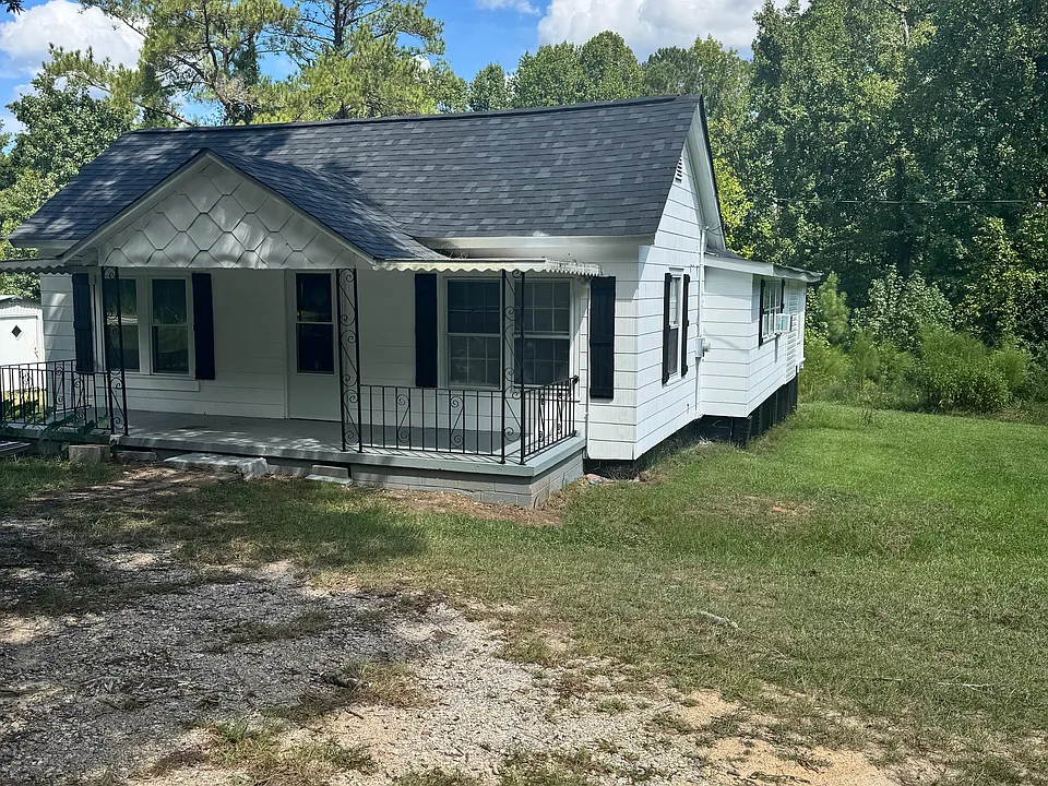 1815 Old Edgefield Rd