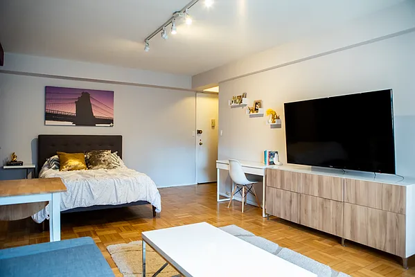 Rented by EXP Realty NYC | media 32