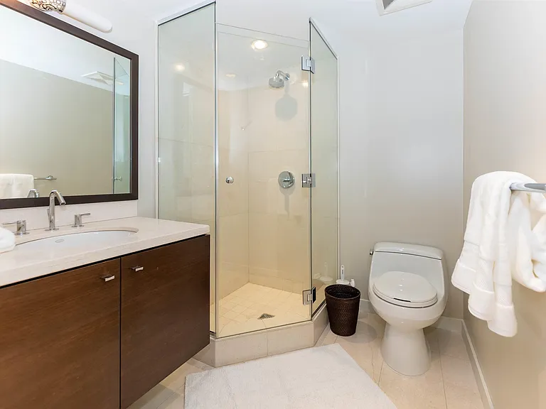 1163 Cordova St W — Photo 24