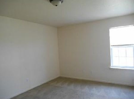 3rd image of 2706 Seabiscuit Dr APT B