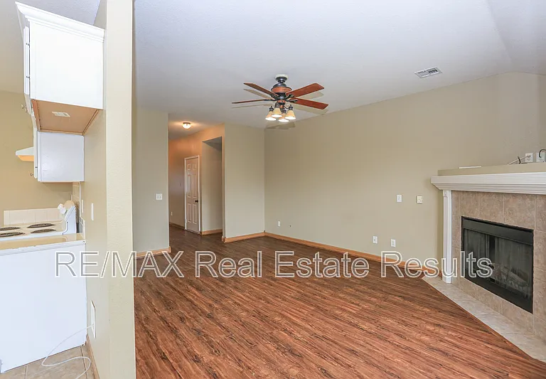 621 Bliss Cir — Photo 11
