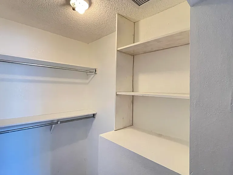 11040 Sunshine Ct — Photo 23