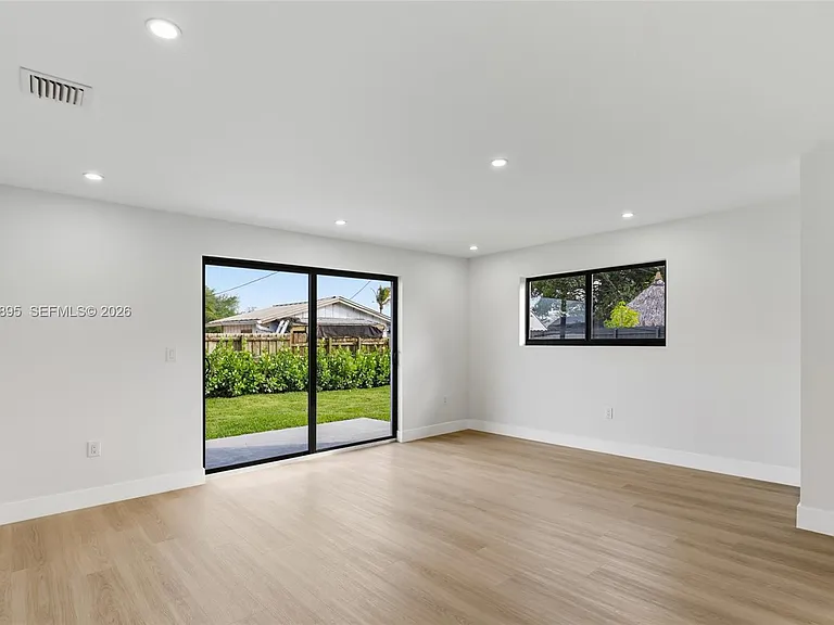 9660 Dominican Dr #0 — Photo 12