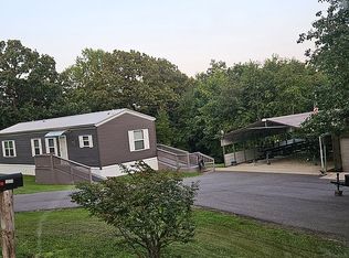 1270 Cypress Rd, Buchanan, TN 38222