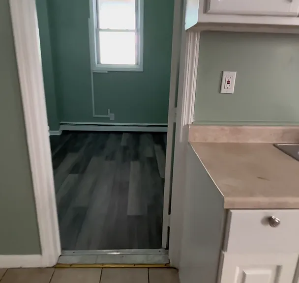 549 Summer St — Photo 11