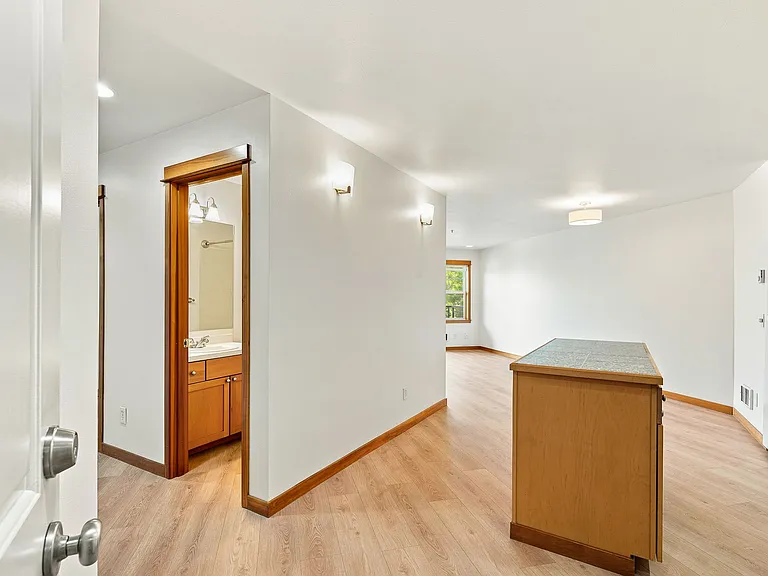 2-Bedroom Apartment for Rent at North Admiral Court - West Seattle — Photo 4