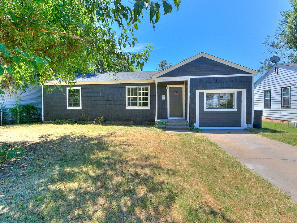 1st image of 3220 NE 14th Pl