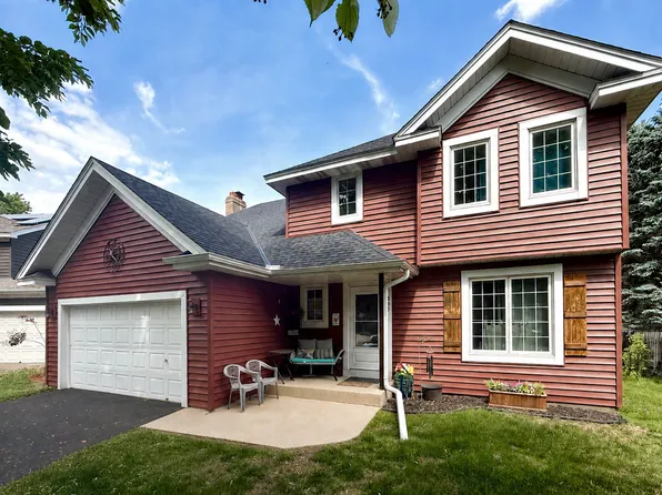 864 Winterberry Ct, Woodbury, MN 55125
