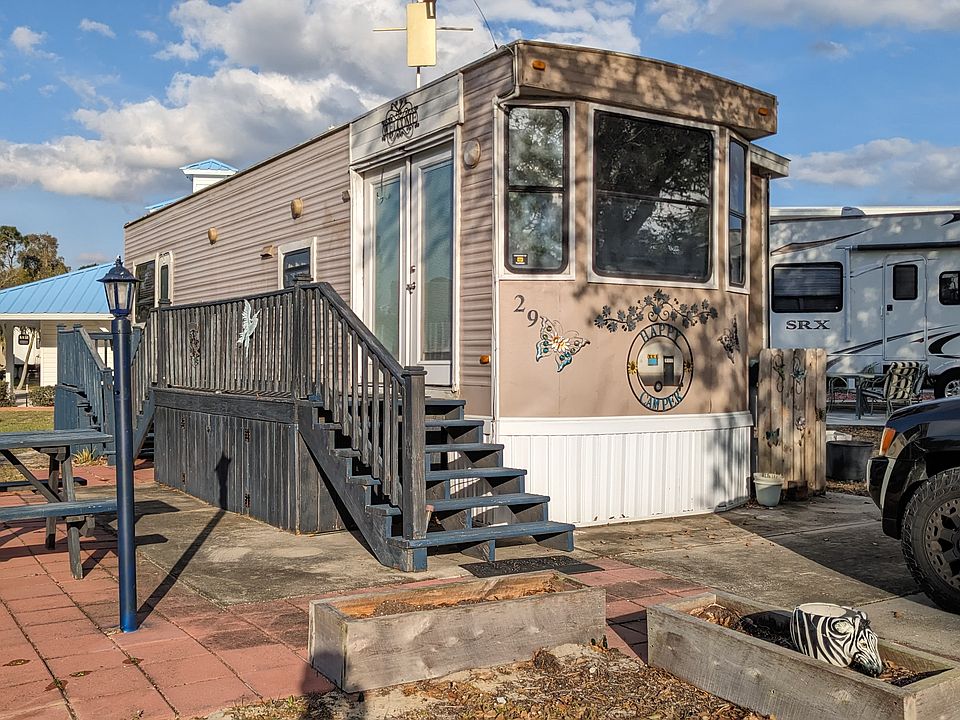 1st image of 29 Beachfront Ln