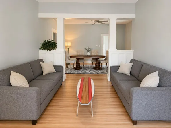 2206 Bernardo De Galvez Ave, Galveston, TX 77550