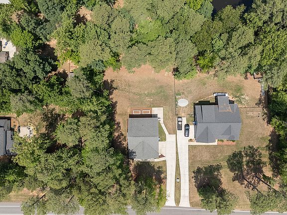 3rd image of 250 Youngsville Blvd