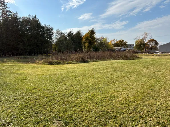 448 S Huron St, Cheboygan, MI 49721