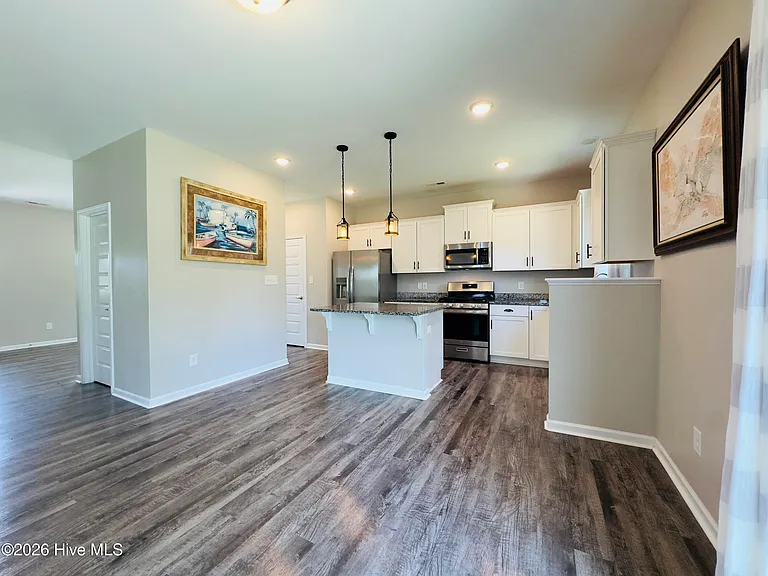 306 Independence Blvd — Photo 11