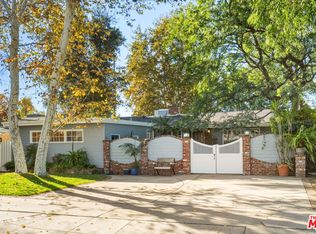 5351 Lemona Ave, Van Nuys, CA 91411