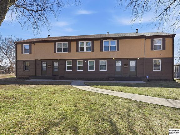 2nd image of 4125 Valley St #4131