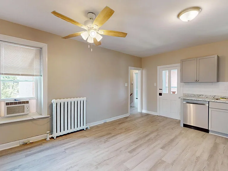 602 Arch St #B — Photo 14