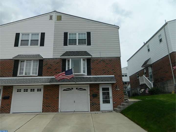 1st image of 13073 Dorothy Dr