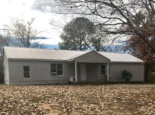 1801 E Church St, Booneville, MS 38829