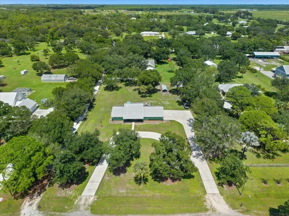 10880 Heil Road, Fort Pierce, FL 34945