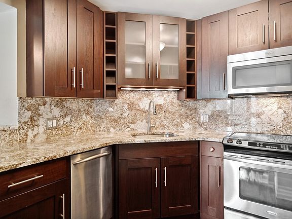 5th image of 195 N Harbor Dr APT 1808