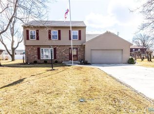 339 Northwood Dr, Defiance, OH 43512