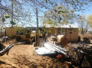 40 Cuerro Ln, Los Lunas, NM 87031