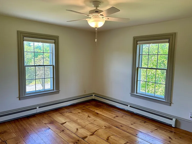 831 Lexington Rd — Photo 13