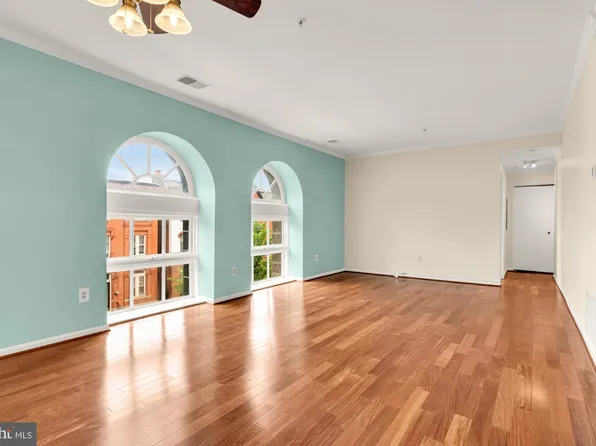 1714 Park Ave Unit 403, Baltimore, MD 21217