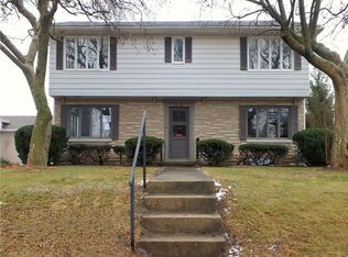 221 N Independence St, Tipton, IN 46072