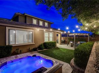 5741 Shadow Bend Dr, Las Vegas, NV 89135