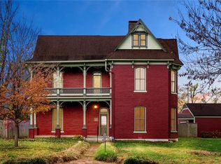 204 SE 3rd St, Bentonville, AR 72712