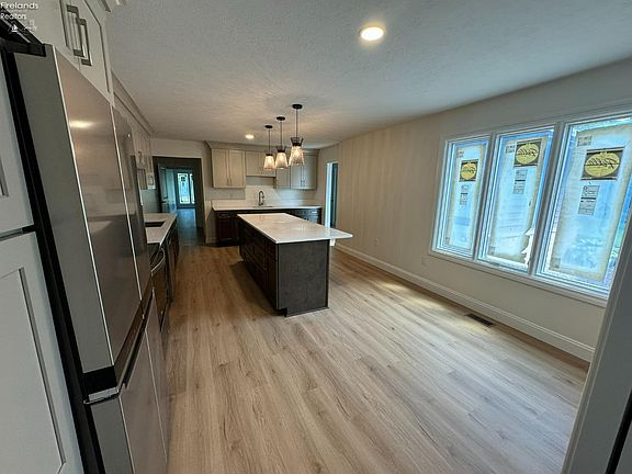 4th image of 2307 Quail Hollow Ln