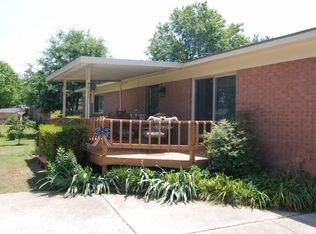 1913 Alder Rd, Fayetteville, NC 28304