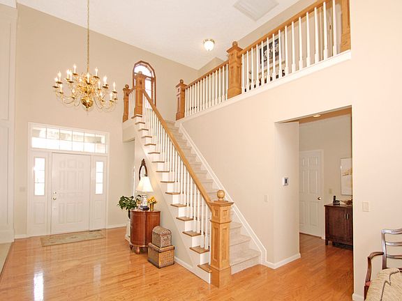 2nd image of 322 Brunswick Dr
