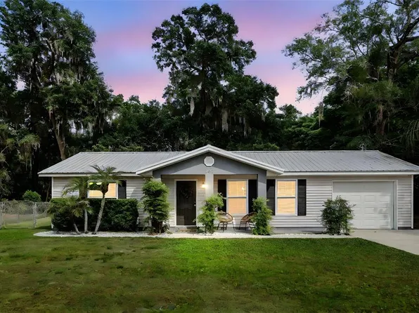 368 E Chelsea St, Deland, FL 32724