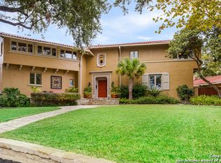 837 Burr Rd, Terrell Hills, TX 78209