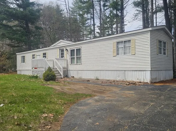 38 Kendell Ln, Salisbury, MA 01952