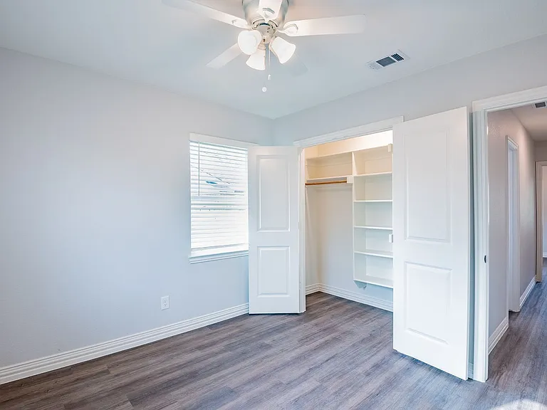 3462 Coronado Ct — Photo 22